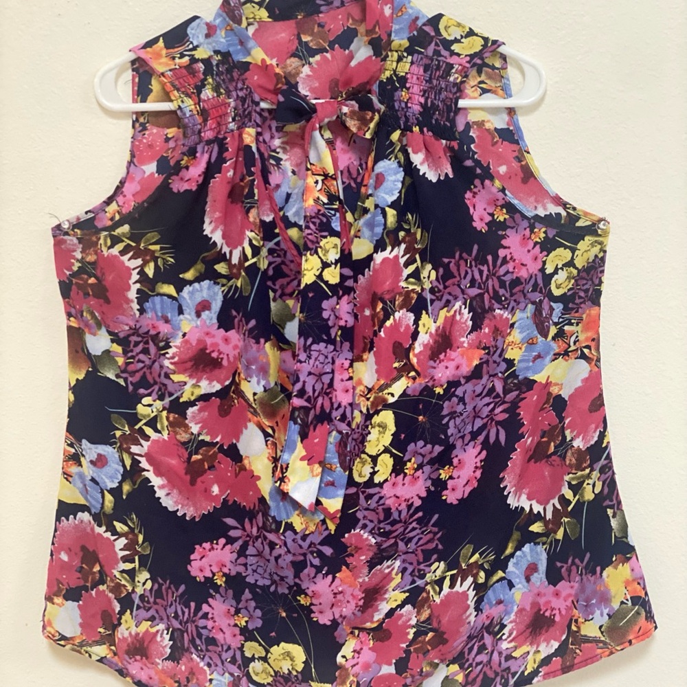 Floral Sleeveless Top - Multicolor